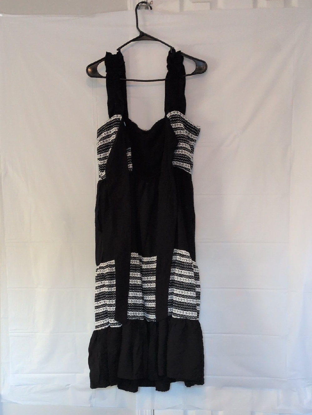 Draper James Striped Crochet Smocked Midi Dress Black White Boho Summer. - Picture 2 of 10